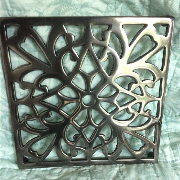 NWT Metal Trivet by 1000 Villages - Picture 1 of 3